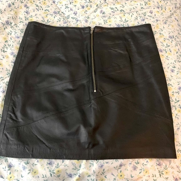 BLANK NYC LEATHER SKIRT, Authentic & Classy, PERFECT Condition, Black, Sze 30 - Picture 1 of 11